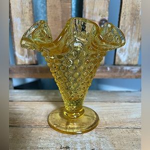 Fenton Hobnail Glass Mini Vase